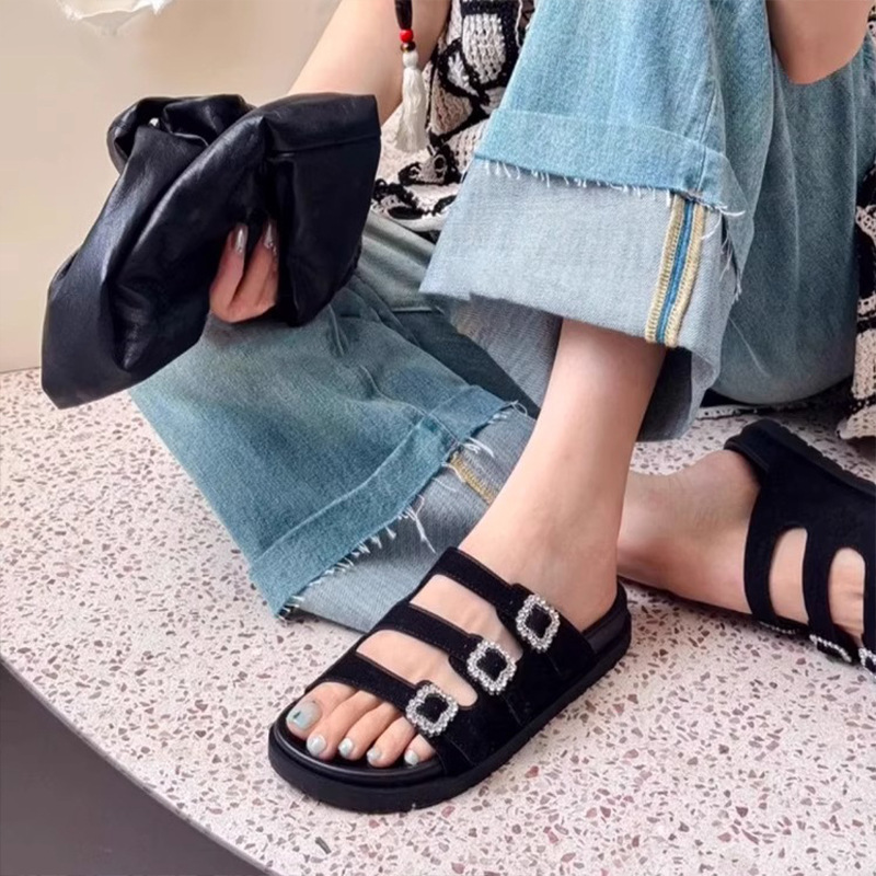 Home Office Design - New Women Shoes Exquisite Metal Decoration
