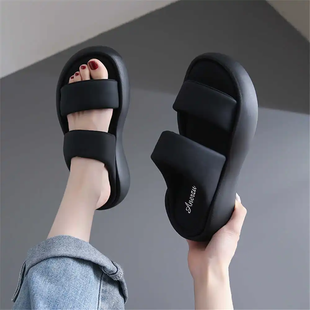 Size 39 Strips Summer Shoes Sa - مراجعة Home Office Yoga Room Ideas وسعره