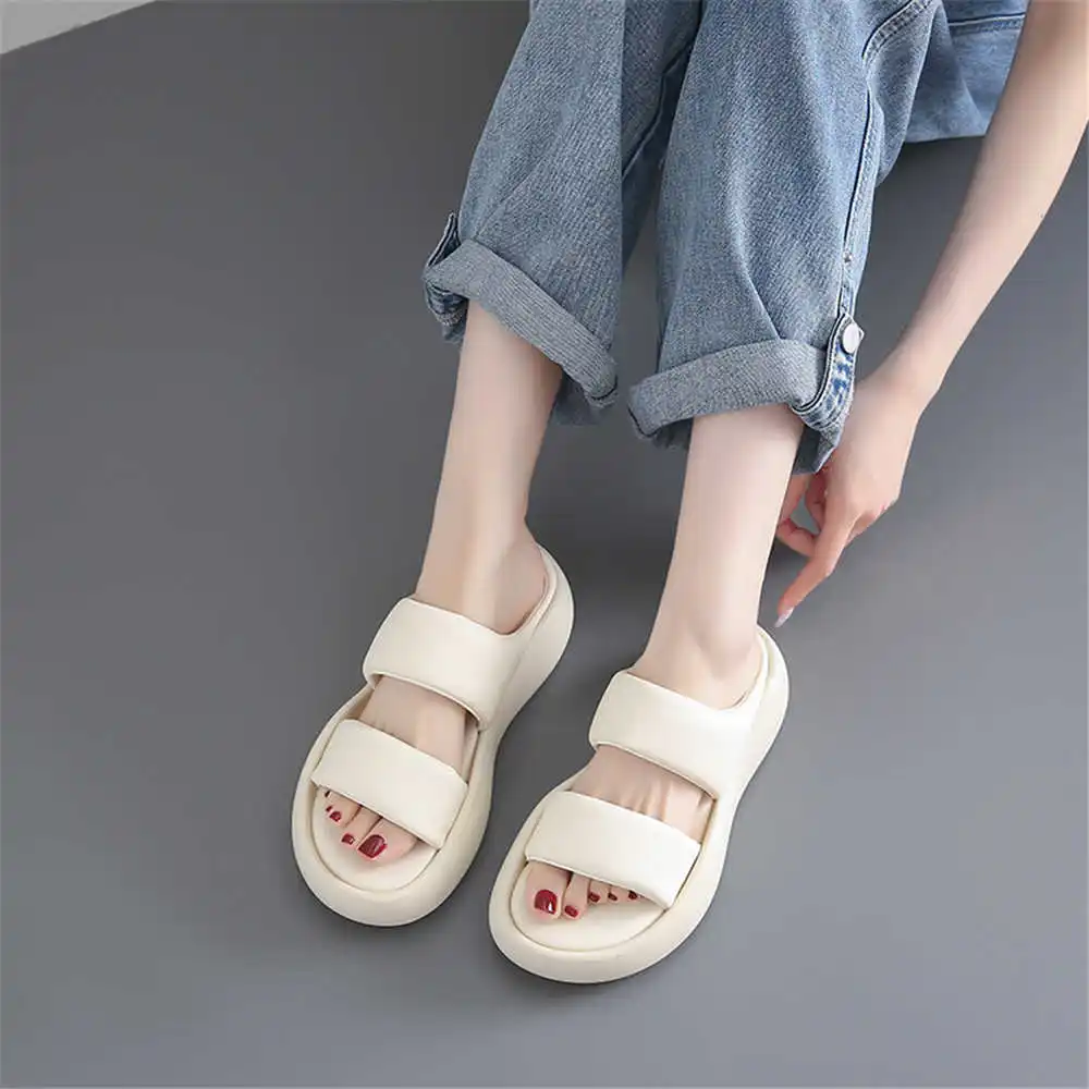 Size 39 Strips Summer Shoes Sa - مراجعة Home Office Yoga Room Ideas وسعره